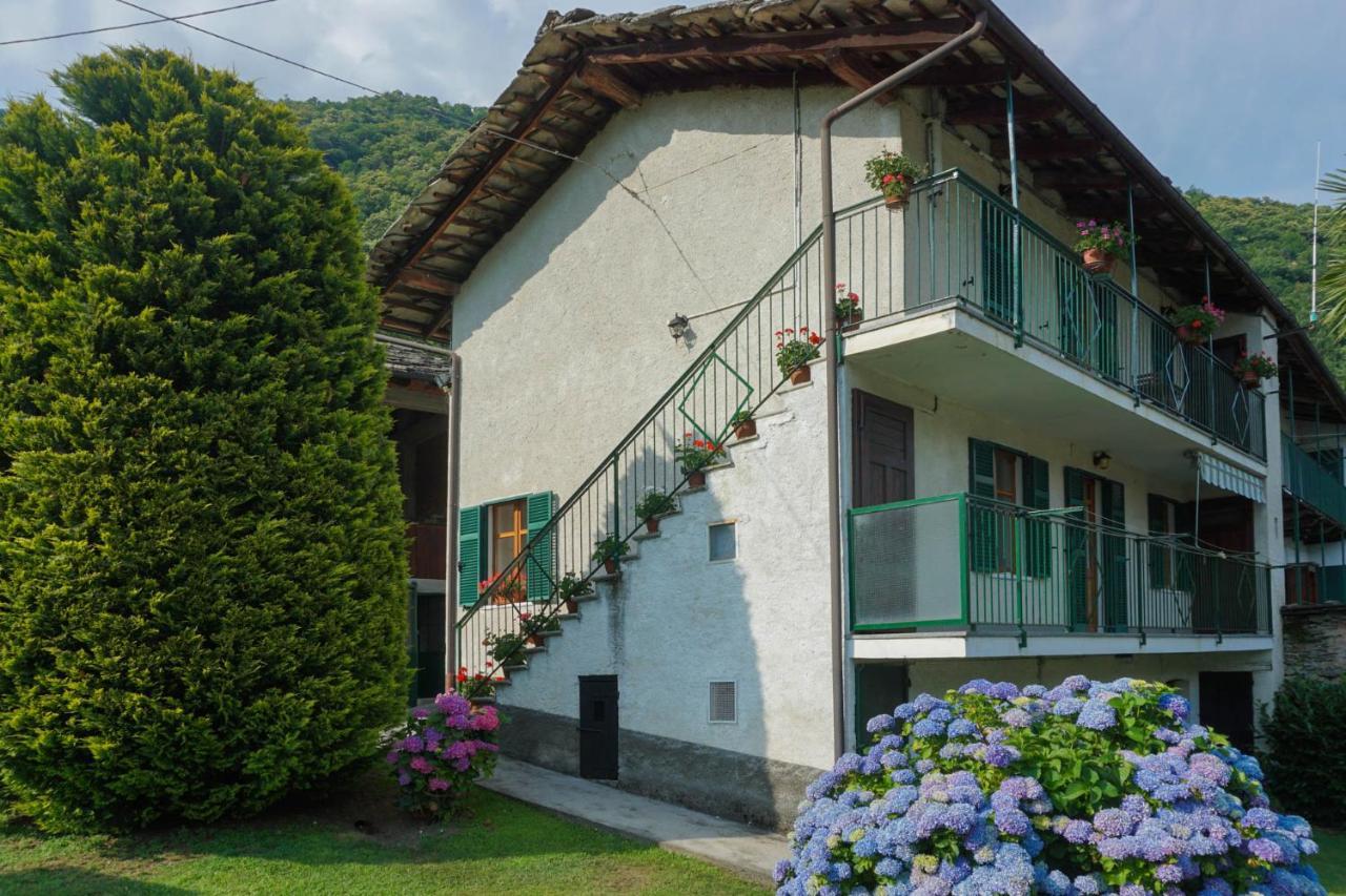 Bed & Breakfast Ai Fontana Villar Pellice Exterior photo