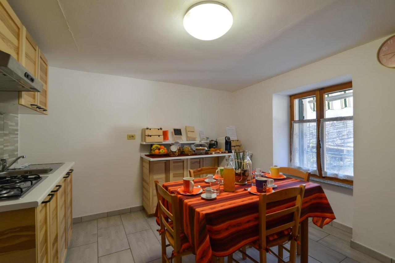 Bed & Breakfast Ai Fontana Villar Pellice Exterior photo